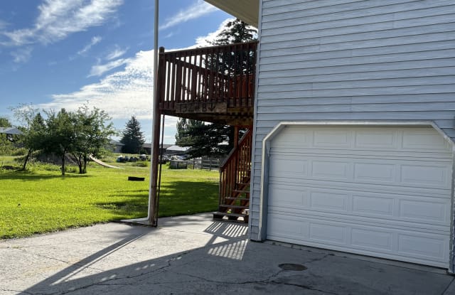 132 N 2162 W # B photos photos