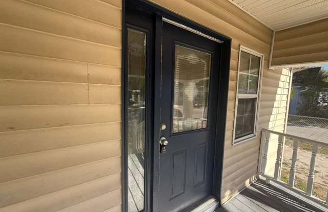 Beautiful, Remodeled 3/2 near BUSCH GARDENS! photos photos