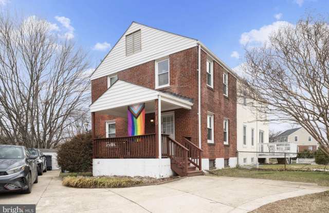 5816 N KINGS Highway - 5816 North Kings Highway, Huntington, VA 22303