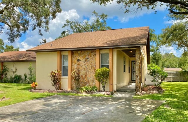 5114 Cimarron Drive - 5114 Cimarron Drive, Medulla, FL 33813