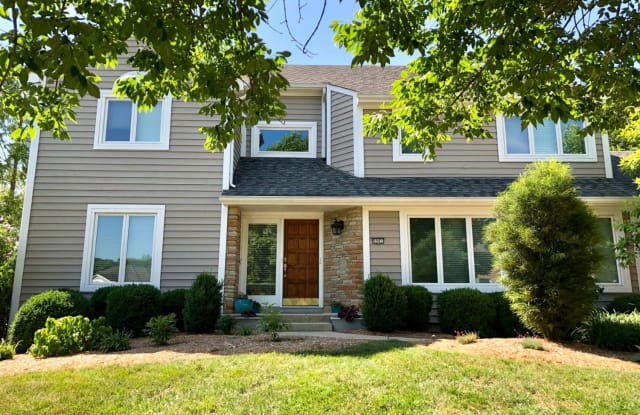 9981 Pond Woods Lane - 9981 Pond Woods Lane, Sharonville, OH 45241