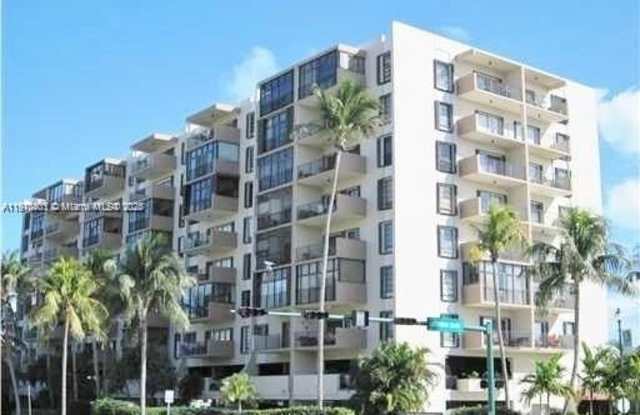 575 Crandon Blvd photos photos 575 Crandon Blvd photos photos