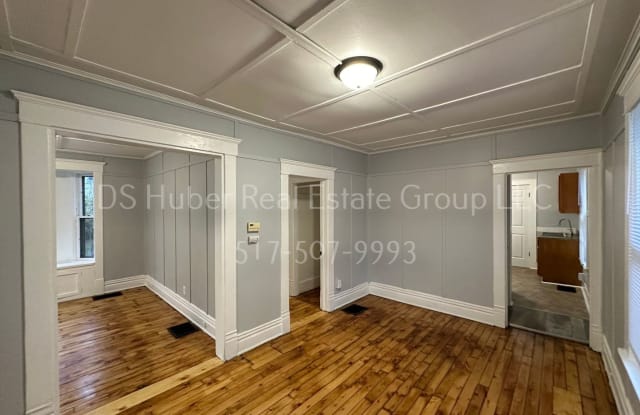 1104 S Grand Ave - 1104 South Grand Avenue, Lansing, MI 48910