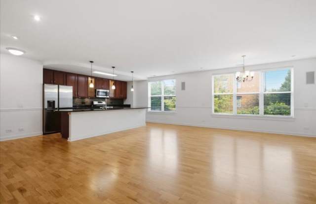 2220 W Maypole Gallery 2