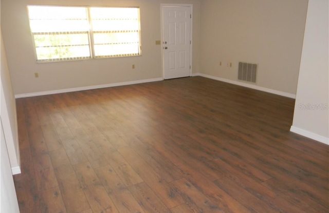 5717 CHAPMAN DRIVE Gallery 4