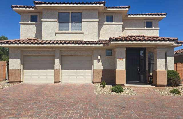 Backs to Palm Valley golf course! Great community amenities! photos photos
