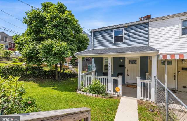920 52ND STREET NE photos photos