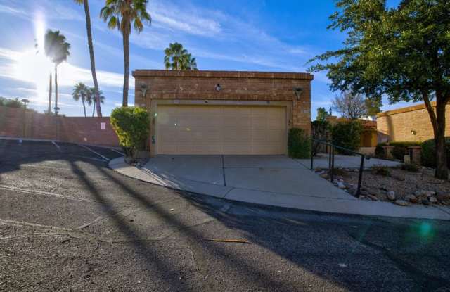 3 Bedroom 2 Bathroom with Community Pool!! photos photos