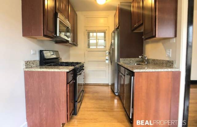 2102 W Ainslie St - 2102 West Ainslie Street, Chicago, IL 60625