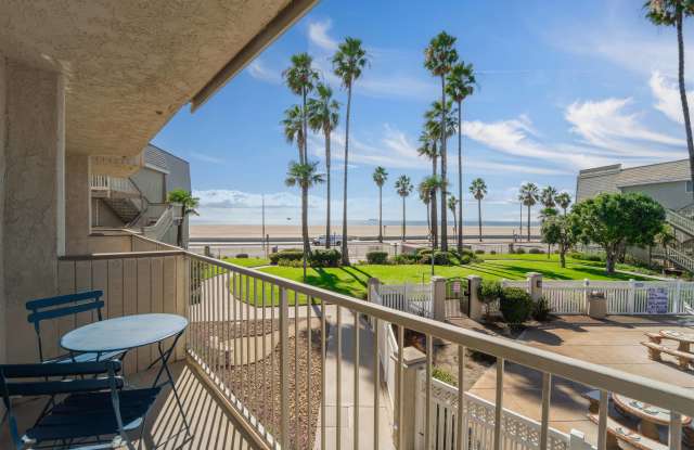 333 E Surfside Dr Gallery 1