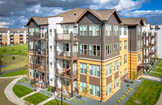 Orville Commons Apartments & Townhomes - Affordable Housing Gallery 3