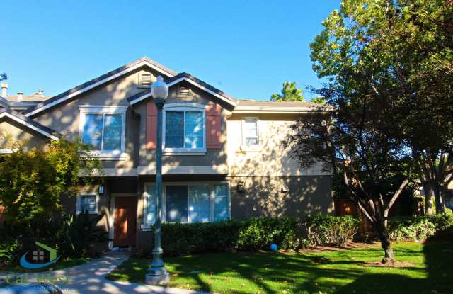 $4,095 - Beautiful 3bd/2.5ba Townhouse in the Palmia Community near Hwy 85 and Cottle! photos photos