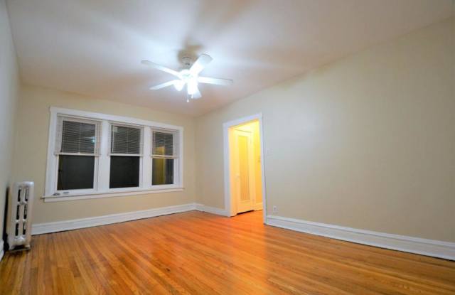 5010 North Springfield Ave. photos photos