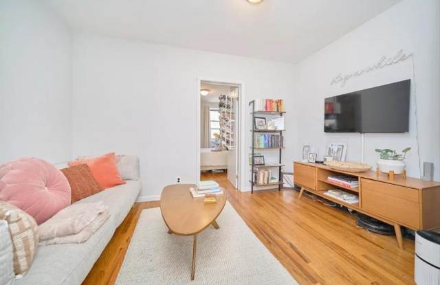 456 9th Avenue - 456 9th Avenue, New York City, NY 10018
