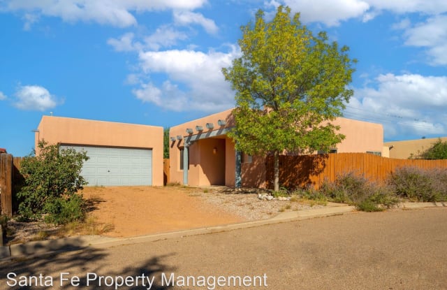 6345 Milagro Luna - 6345 Milagro Luna, Santa Fe, NM 87507
