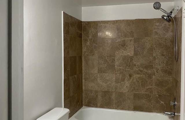 8865 ROLLRIGHT Court Gallery 3