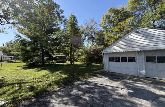472 Carol Drive Gallery 2