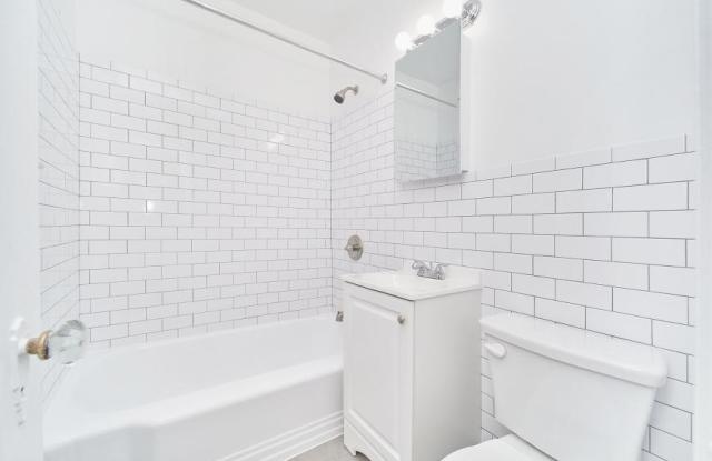 338 East 53rd Street Gallery 3