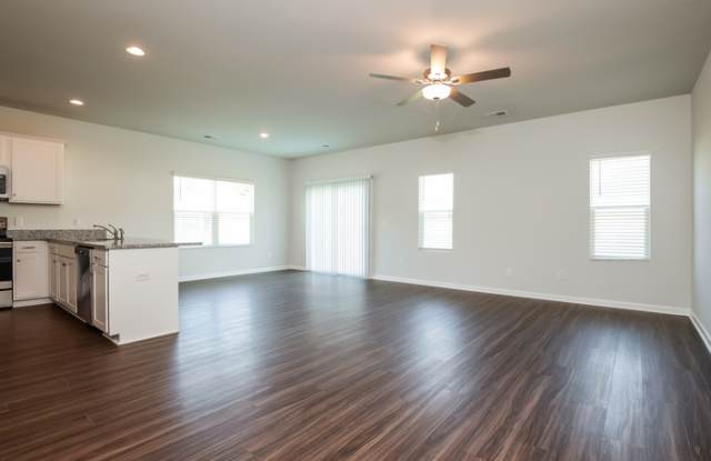 264 Clydesdale Circle Gallery 3