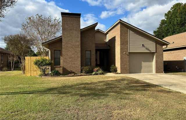 4610 Ile Court photos photos