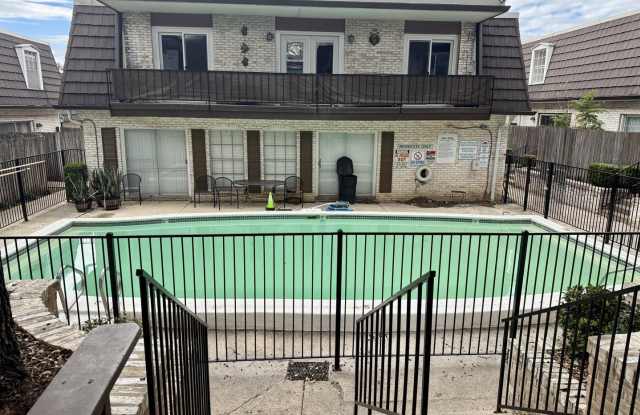 8038 Broadway unit: 223 photos photos