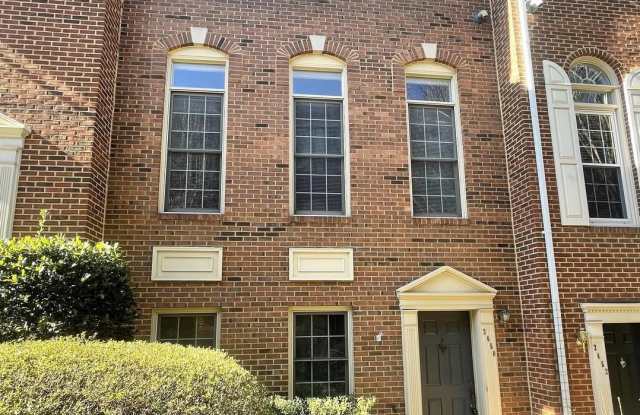 2450 GARNETT Drive photos photos