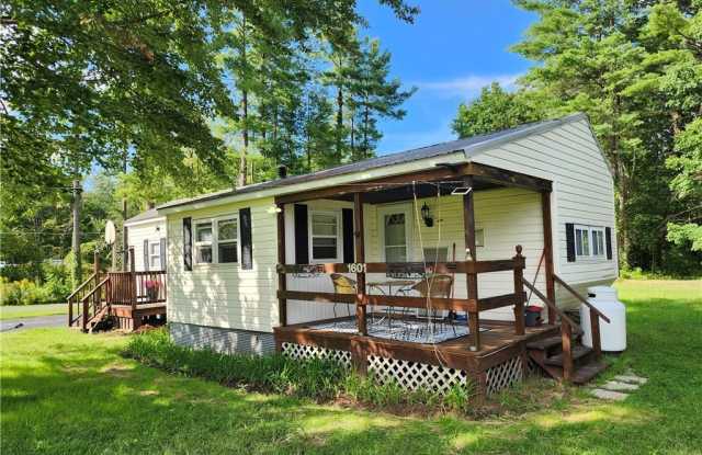 1601 Chestnut Ridge Road Gallery 3