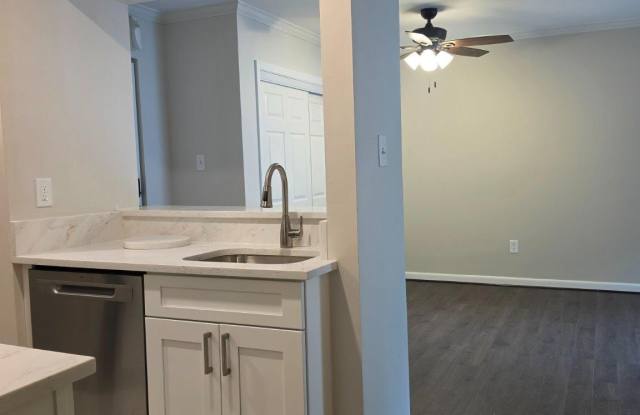 5767 REXFORD Court Gallery 2