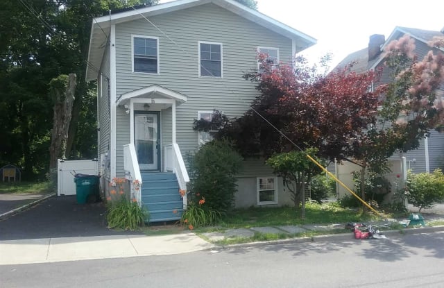 5 DEWINDT ST - 5 Dewindt Street, Beacon, NY 12508