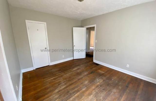 1587 Willowbrook Drive Southwest Gallery 4