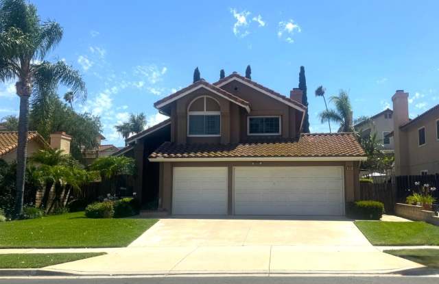 3 BED, 2.5 BATH COMING SOON, NOT AVAILABLE FOR SHOWINGS UNTIL AUGUST 12TH,2026. photos photos