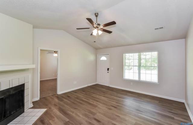 354 Buffalo Creek Drive Gallery 4