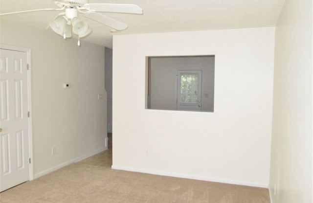 334 Bracken Place Gallery 2