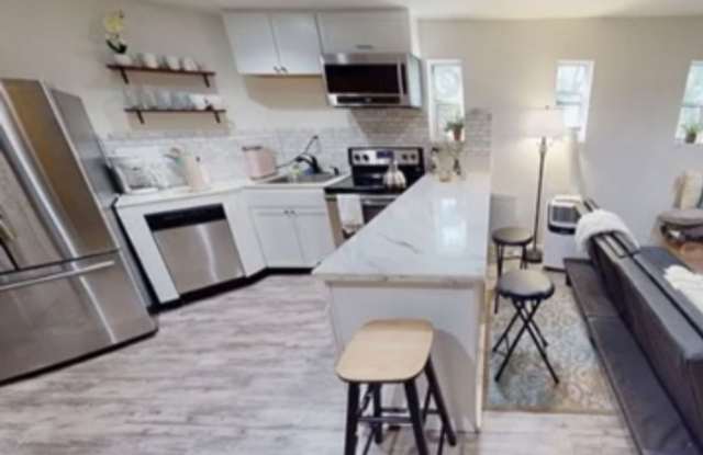 1 Bedroom Single Family Home in La Habra Gallery 4