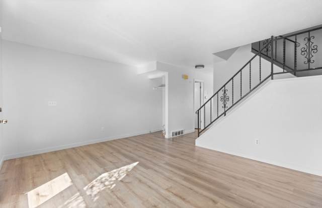 2250 Billings Street Gallery 1