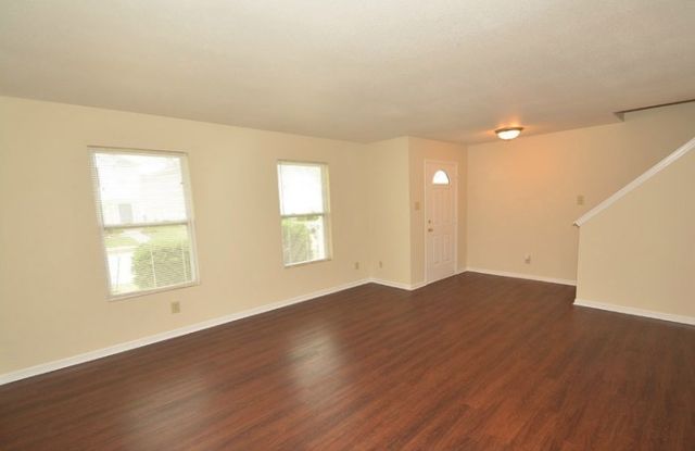 10175 Cumberland Pointe Boulevard Gallery 2