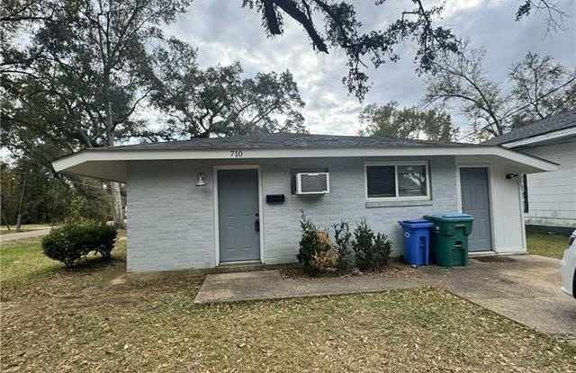 710 E COLEMAN Avenue - 710 East Coleman Avenue, Hammond, LA 70403