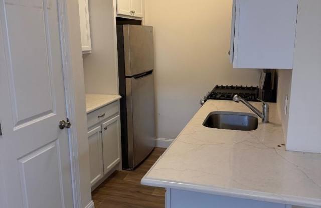 73 Hemlock Street photos photos