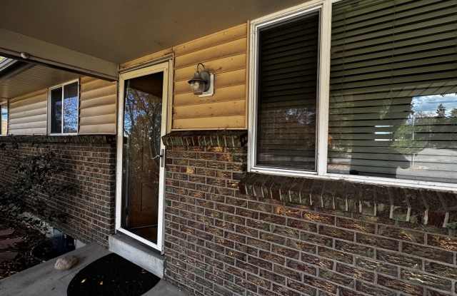 522 Deframe Court Gallery 2