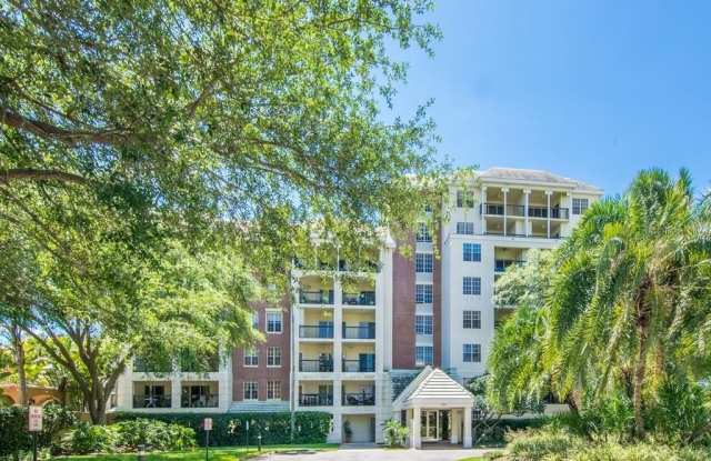 1002 S HARBOUR ISLAND Boulevard photos photos