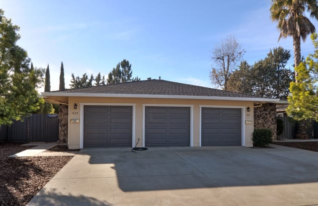 415 Pinehurst Ave - 415 Pinehurst Avenue, Los Gatos, CA 95032