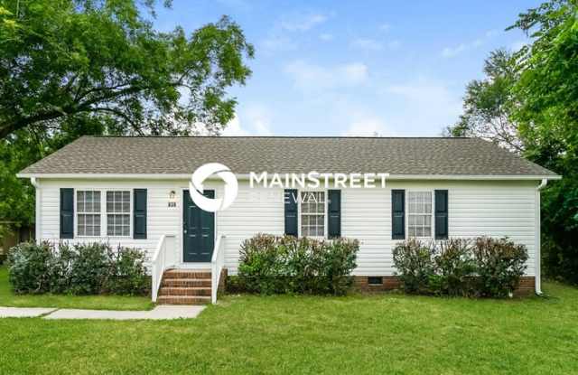 939 Rand Street - 939 Rand Street, Smithfield, NC 27577