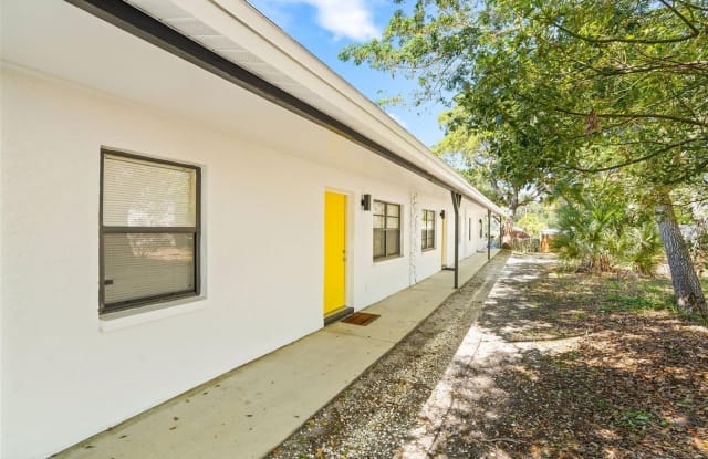 1032 BASS BOULEVARD - 1032 Bass Boulevard, Dunedin, FL 34698