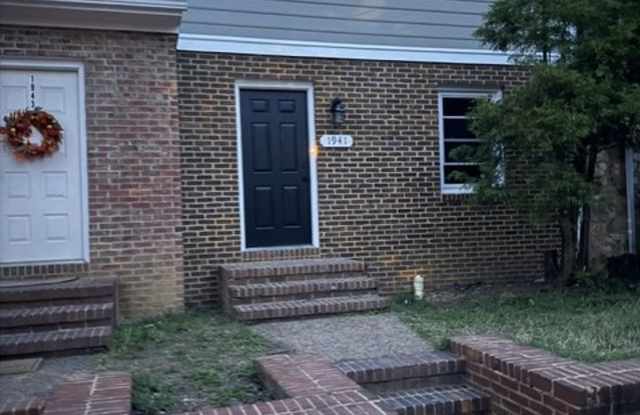 Completely Renovated 3-Bedroom Townhome near Downtown & JMU! Coming Soon! Photos coming soon! Gallery 1