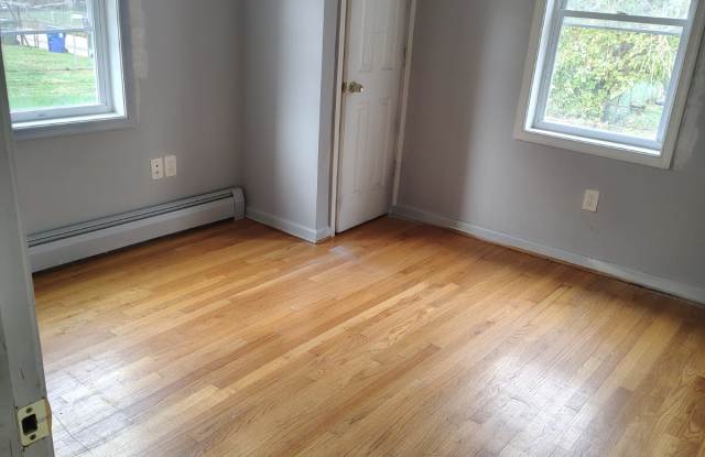 4048 Edgewood Road - 1 Gallery 4