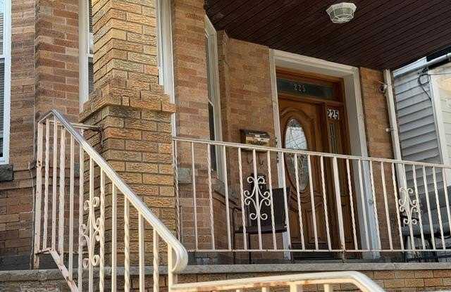 225 ANGELIQUE ST photos photos