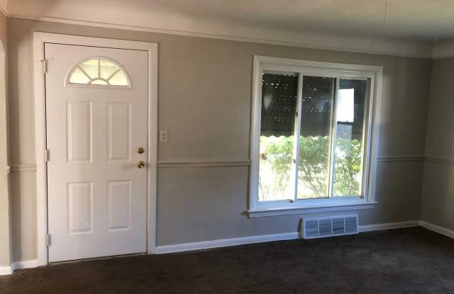 2-BED, 1 BATH BEAUTIFUL SINGLE- FAMILY HOME IN MAPLE HEIGHTS! photos photos