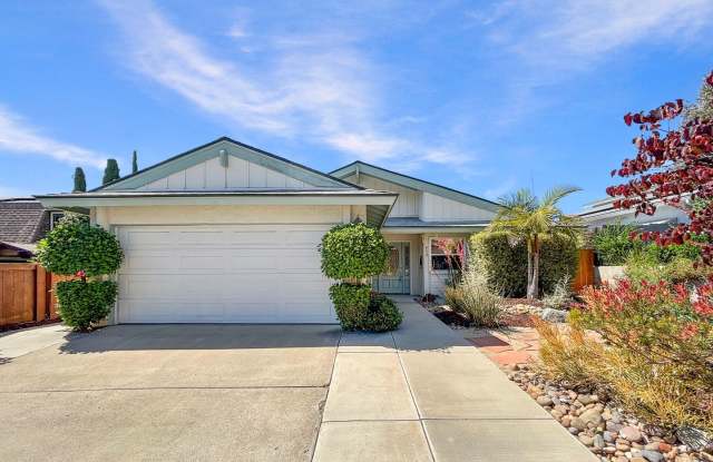 Stunning 3BD/2BA House in San Carlos w/ Central A/C, 2 Car Garage, W/D  Large Backyard! photos photos