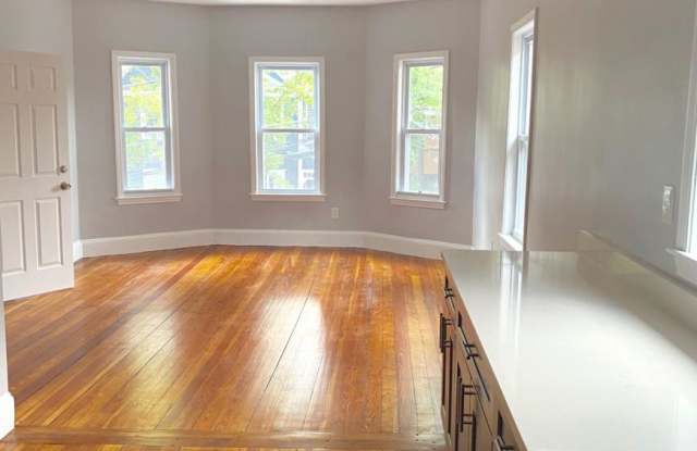 40 Creighton St. photos photos