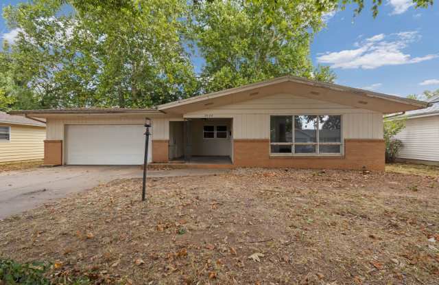Beautiful Move in Ready House! Gallery 1